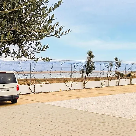 2 Bedroom Gorgeous In * Vir