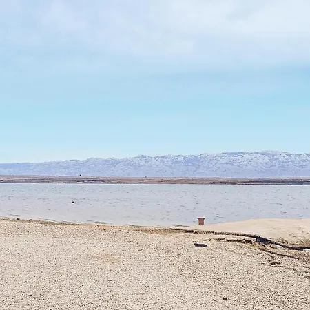 2 Bedroom Gorgeous In