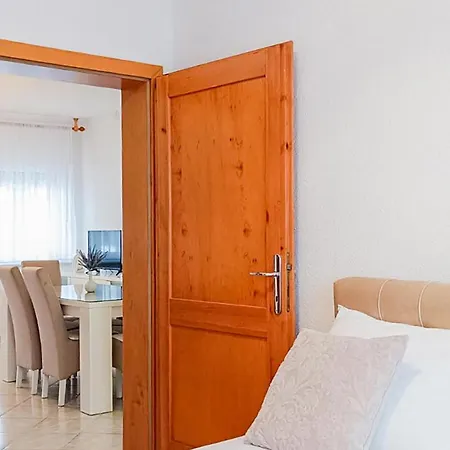 Appartement Amazing In With Wifi Vir
